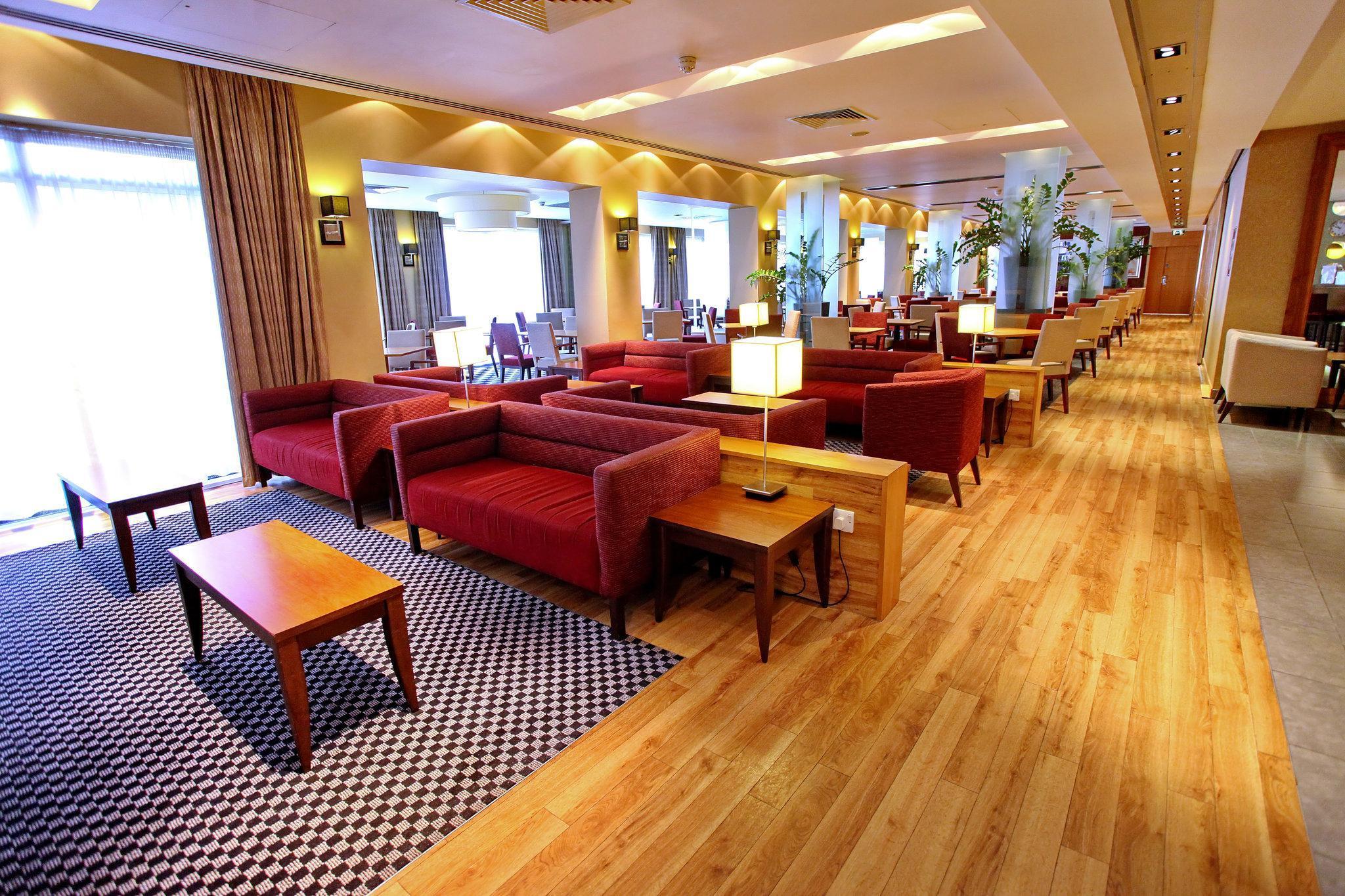 Holiday Inn Express Southampton - M27, J7 By Ihg Hedge End Exterior photo