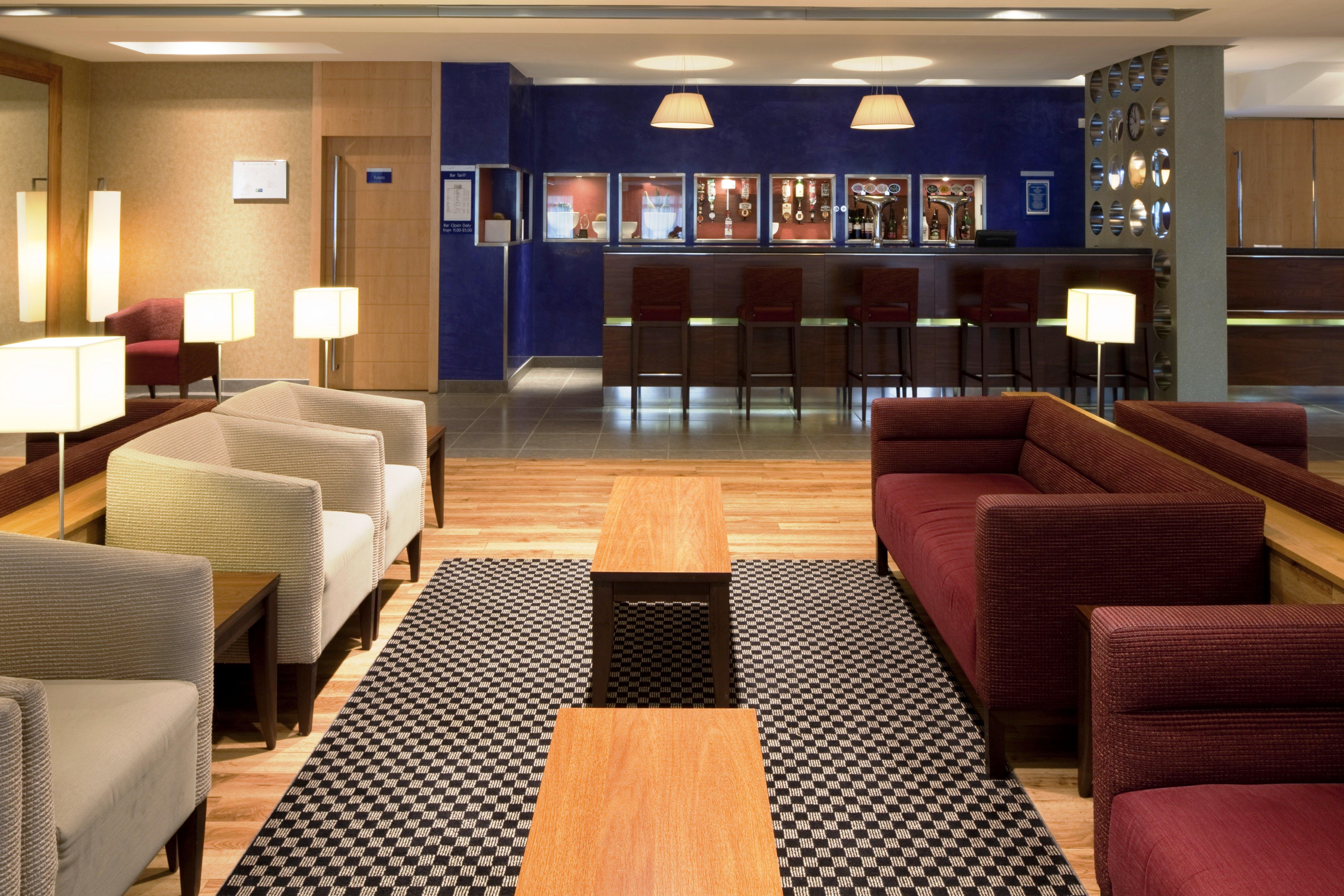 Holiday Inn Express Southampton - M27, J7 By Ihg Hedge End Exterior photo